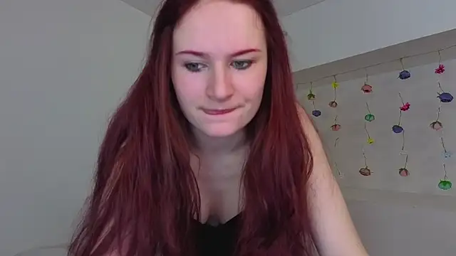 Snapshot of L1ittle_kitty_ chatting on 02-12-26, 06:19 L1ittle kitty online show from 02-12-26, 06:19