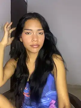 Snapshot of valeriah_7 chatting on 12-19-24, 01:50 valeriah 7 online show from 12-19-24, 01:50