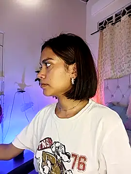 Snapshot of valeriah_7 chatting on 09-12-25, 01:17 valeriah 7 online show from 09-12-25, 01:17