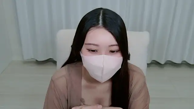 Snapshot of yuki_room chatting on 09-13-25, 01:22 yuki room online show from 09-13-25, 01:22