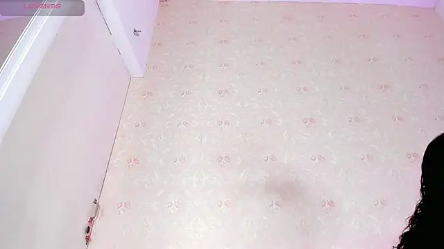 AMAIAA LOVE online show from 02-17-25, 03:20