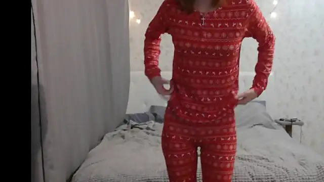 KateBunny online show from 12-17-24, 04:21