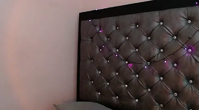 Snapshot of ToshiaKimich chatting on 03-14-25, 03:36 ToshiaKimich online show from 03-14-25, 03:36