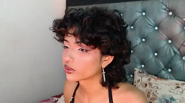 Snapshot of ToshiaKimich chatting on 03-20-25, 03:25 ToshiaKimich online show from 03-20-25, 03:25