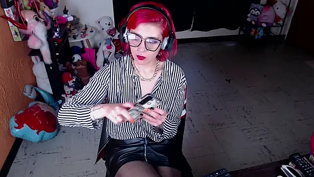 MissMiia2 online show from 02-07-25, 02:37