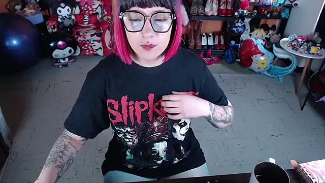 MissMiia2 online show from 11-09-25, 01:42