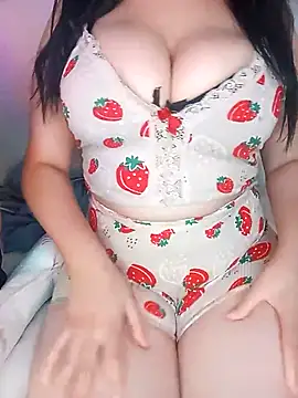 Snapshot of Rawan-The-Queen chatting on 11-03-25, 02:02 Rawan-The-Queen online show from 11-03-25, 02:02