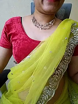 Snapshot of Indianhyna chatting on 09-11-25, 07:30 Indianhyna online show from 09-11-25, 07:30