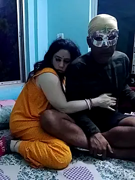 Snapshot of Raja_Ranii chatting on 01-10-25, 02:23 Raja Ranii online show from 01-10-25, 02:23