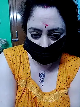 Snapshot of Raja_Ranii chatting on 02-09-25, 05:43 Raja Ranii online show from 02-09-25, 05:43