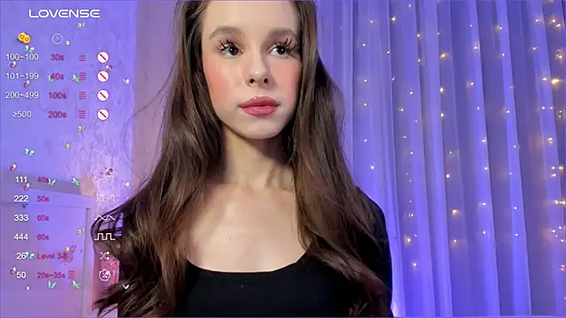 Snapshot of Minusvibe chatting on 12-27-24, 04:54 Minusvibe online show from 12-27-24, 04:54