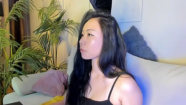 Inari Okami  online show from 12-14-24, 04:09