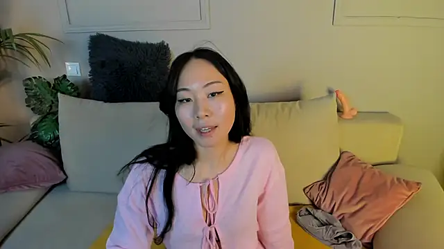 Inari Okami  online show from 12-18-24, 08:20