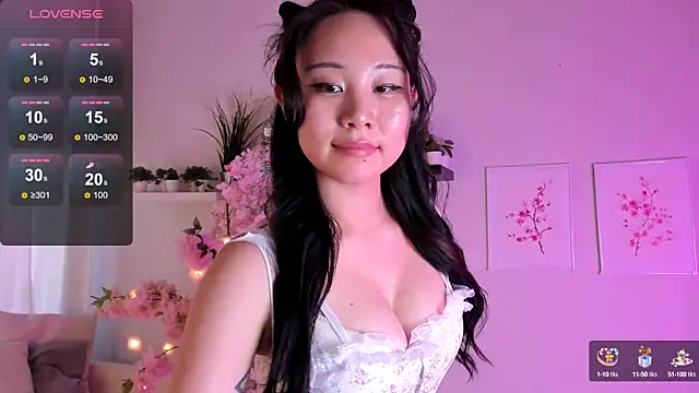 Inari Okami  online show from 03-09-25, 06:17