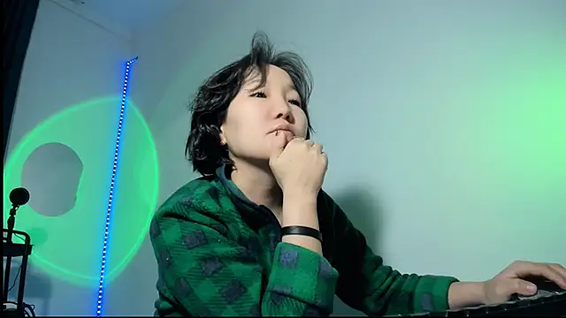 himeros goddess online show from 12-23-24, 08:47