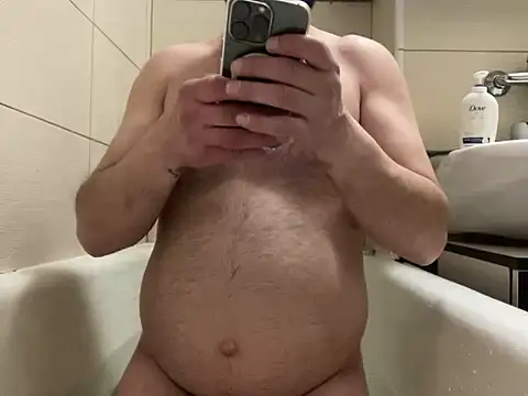 Snapshot of mesetti chatting on 02-13-25, 05:54 mesetti online show from 02-13-25, 05:54