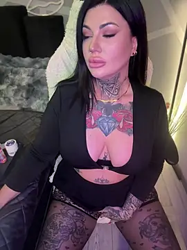 krysstal003 online show from 01-04-25, 10:34