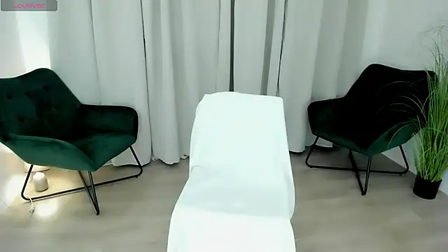 amy live online show from 03-08-25, 11:49