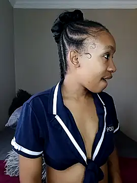 Snapshot of CocoSexyBabe chatting on 01-25-25, 06:45 CocoSexyBabe online show from 01-25-25, 06:45