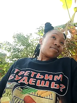 Snapshot of CocoSexyBabe chatting on 09-16-25, 03:02 CocoSexyBabe online show from 09-16-25, 03:02