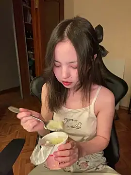 lalallalalaa- online show from 02-02-25, 10:24