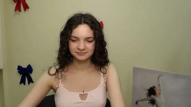  SusieSu  online show from 01-17-25, 03:43