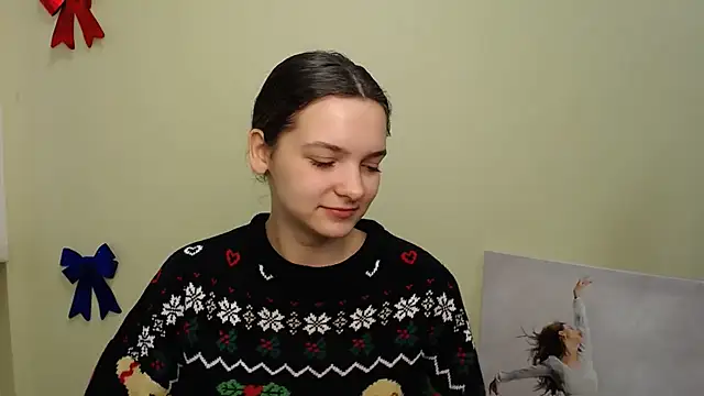  SusieSu  online show from 01-18-25, 10:28