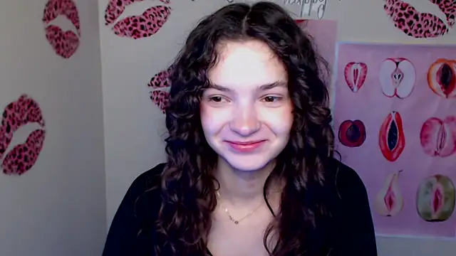 Snapshot of _SusieSu_ chatting on 01-07-26, 07:11 SusieSu online show from 01-07-26, 07:11