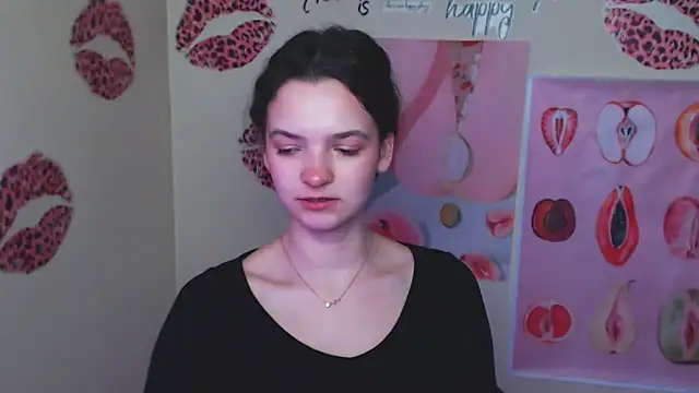 Snapshot of _SusieSu_ chatting on 02-06-26, 07:12 SusieSu online show from 02-06-26, 07:12