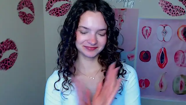 Snapshot of _SusieSu_ chatting on 02-11-26, 01:27 SusieSu online show from 02-11-26, 01:27