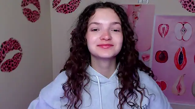 Snapshot of _SusieSu_ chatting on 02-13-26, 06:53 SusieSu online show from 02-13-26, 06:53