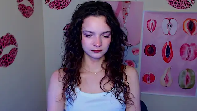 Snapshot of _SusieSu_ chatting on 02-19-26, 01:18 SusieSu online show from 02-19-26, 01:18