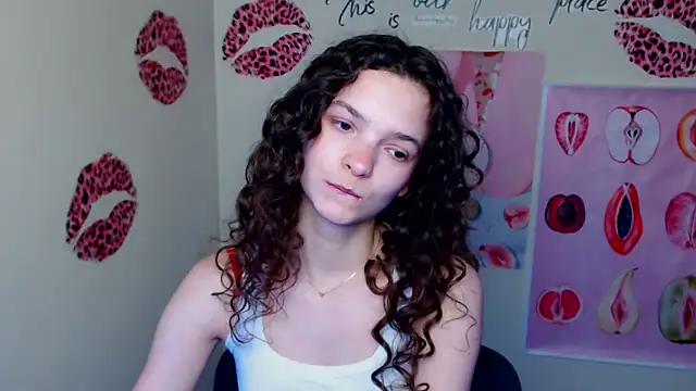 Snapshot of _SusieSu_ chatting on 03-02-26, 07:26 SusieSu online show from 03-02-26, 07:26