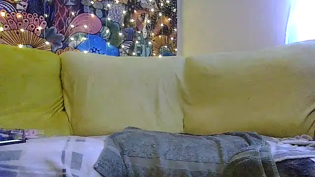 Snapshot of freyadivine chatting on 01-09-25, 12:19 freyadivine online show from 01-09-25, 12:19