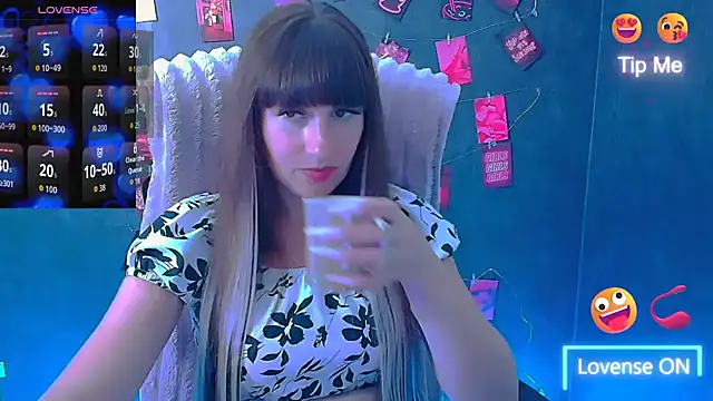 Snapshot of Violla_My chatting on 07-01-26, 05:53 Violla My online show from 07-01-26, 05:53