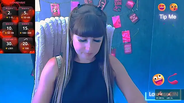 Snapshot of Violla_My chatting on 07-02-26, 08:53 Violla My online show from 07-02-26, 08:53