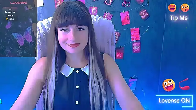 Snapshot of Violla_My chatting on 07-30-26, 05:39 Violla My online show from 07-30-26, 05:39