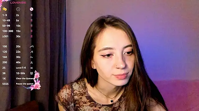 EvaBradley online show from 10-22-25, 06:51