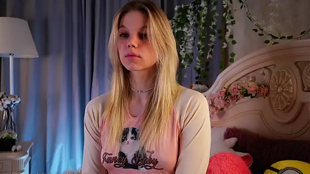 EdlinAlliston online show from 12-18-25, 01:28