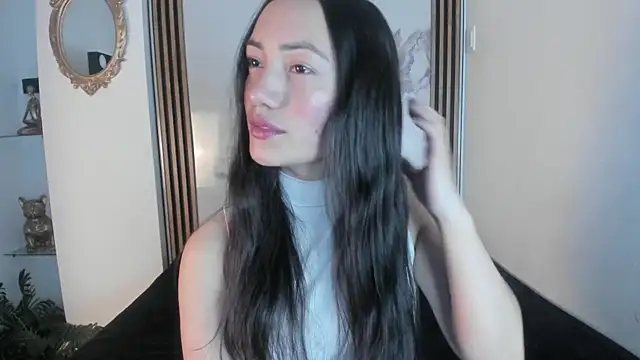 Scarlett  Fox   online show from 09-22-25, 11:23