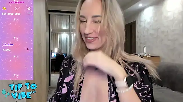 lady Nati online show from 01-16-25, 02:51