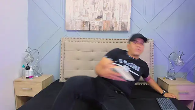 Vale n Matt online show from 09-19-25, 03:30