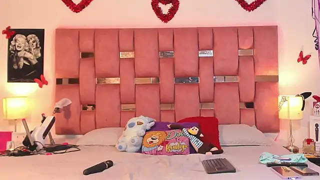 Snapshot of Betzabeth-Miller chatting on 02-08-26, 02:26 Betzabeth-Miller online show from 02-08-26, 02:26