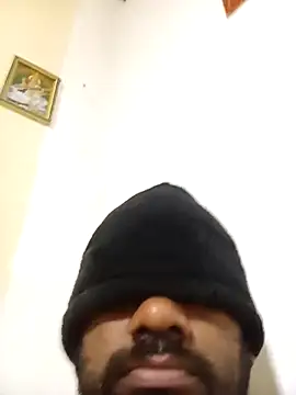 Snapshot of Nogeris20 chatting on 10-22-25, 05:02 Nogeris20 online show from 10-22-25, 05:02