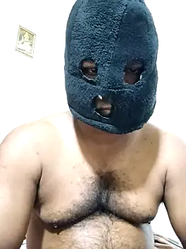 Snapshot of Nogeris20 chatting on 11-19-25, 01:05 Nogeris20 online show from 11-19-25, 01:05