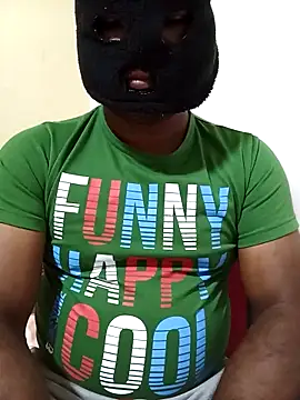 Snapshot of Nogeris20 chatting on 11-24-25, 07:57 Nogeris20 online show from 11-24-25, 07:57