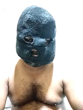 Snapshot of Nogeris20 chatting on 12-13-25, 08:58 Nogeris20 online show from 12-13-25, 08:58