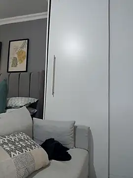 Zee Online online show from 11-25-25, 06:57