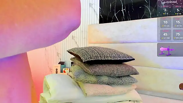 Reginavegaa online show from 11-05-25, 11:43