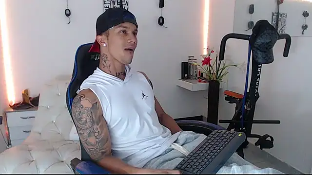 Leonard Price online show from 03-07-25, 12:23